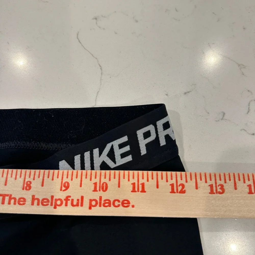 Nike Pro Dri-FIT Women Black Cropped Leggings Athletic Tights Size M 589366-010
